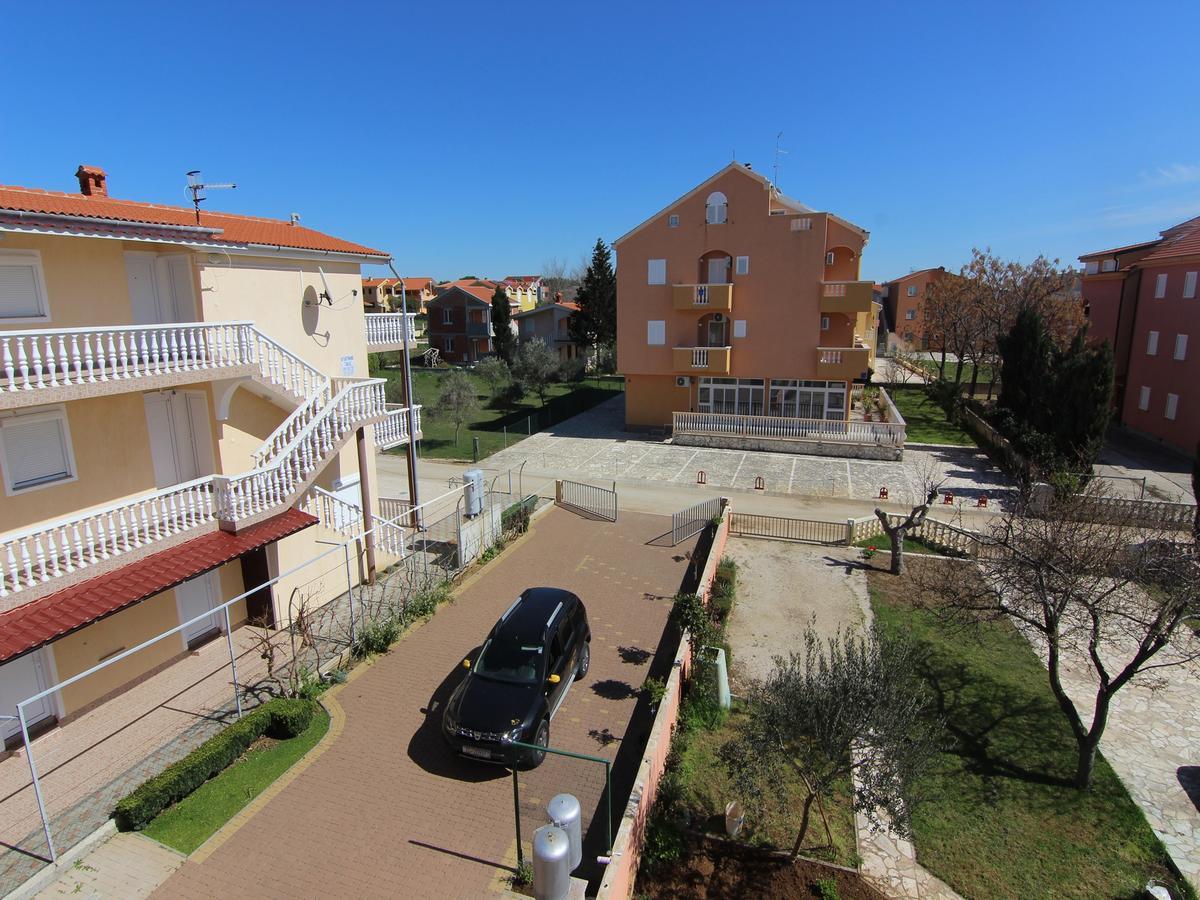 Apartments Matko & Sven Привлака Экстерьер фото